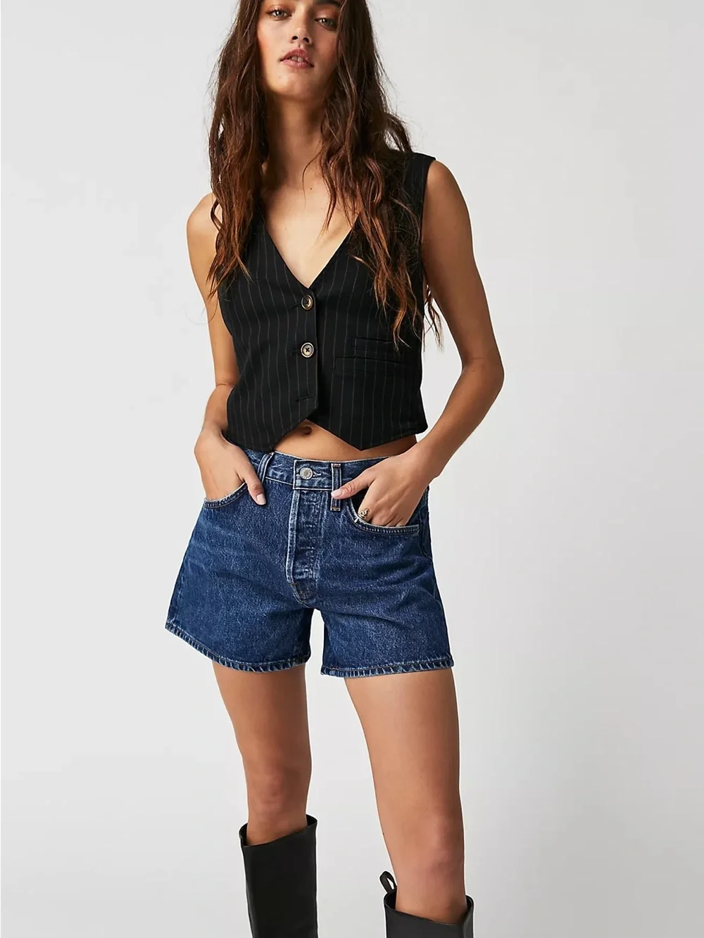 NWOT AGOLDE Parker Long Shorts in Enamour